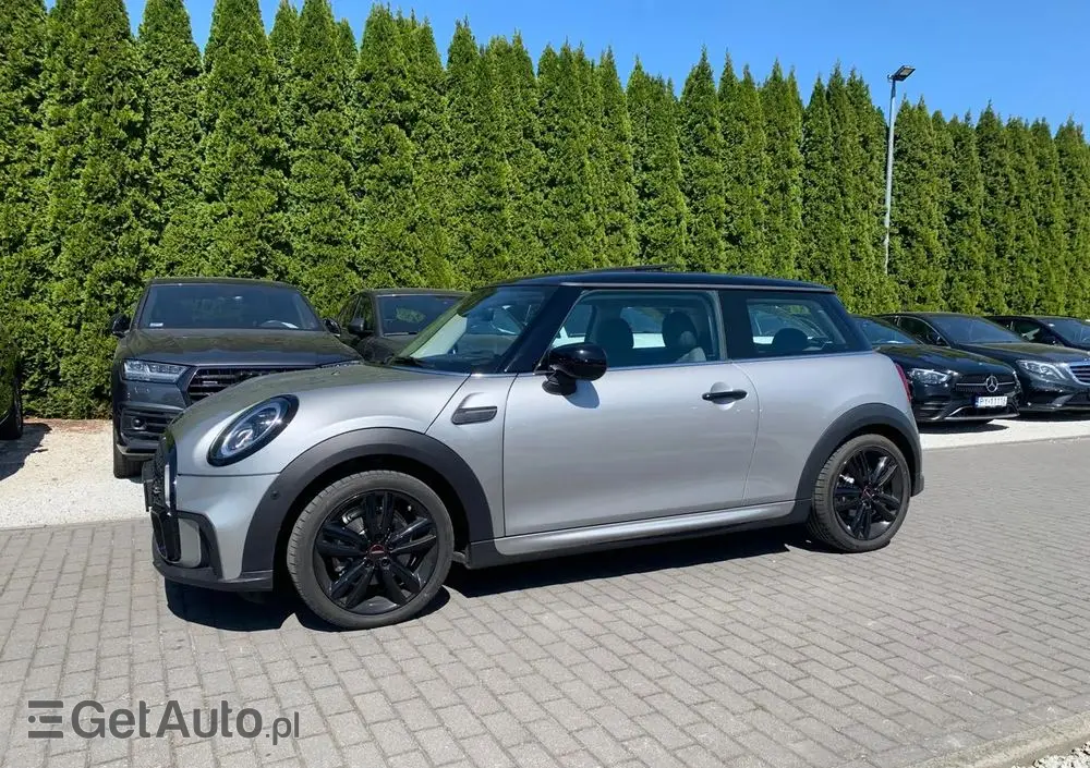 MINI Cooper John Works Trim