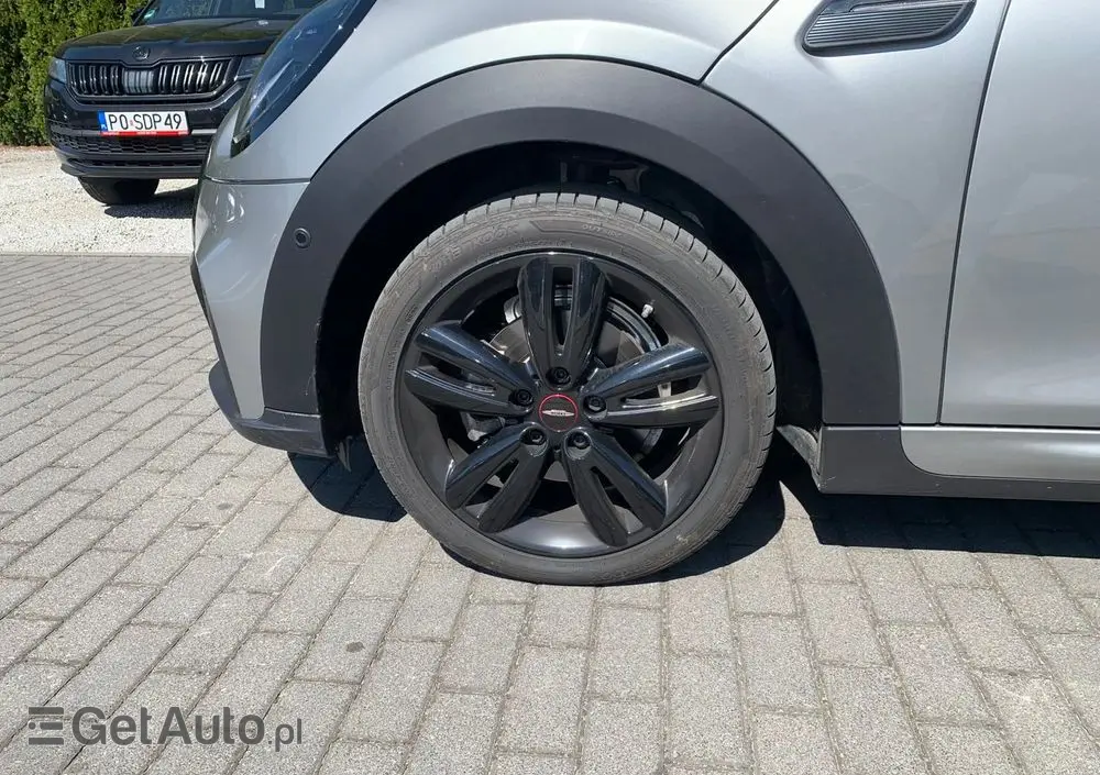 MINI Cooper John Works Trim