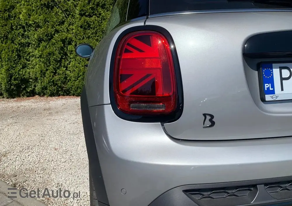 MINI Cooper John Works Trim