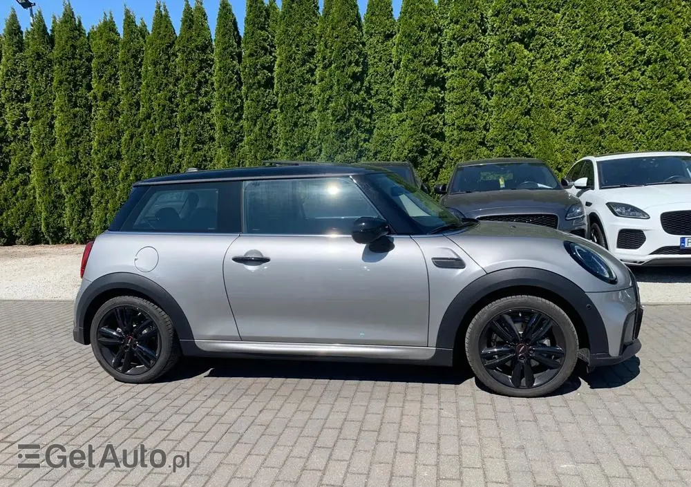 MINI Cooper John Works Trim