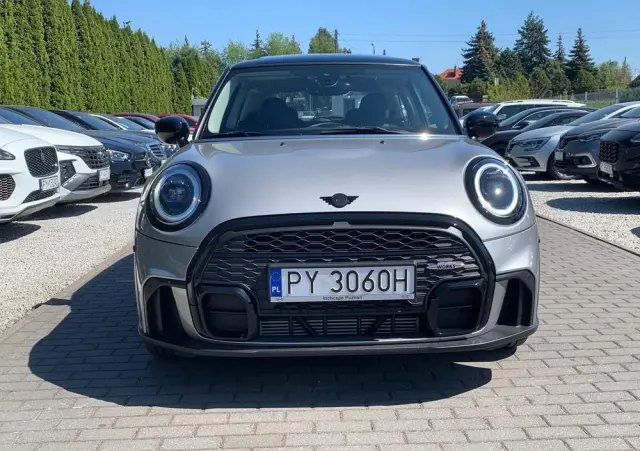 MINI Cooper John Works Trim