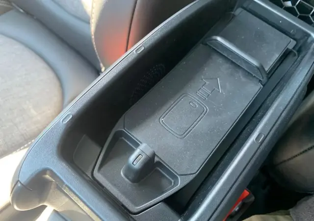 MINI Cooper John Works Trim