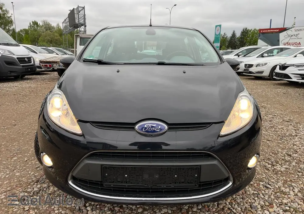 FORD Fiesta 1.25 Titanium