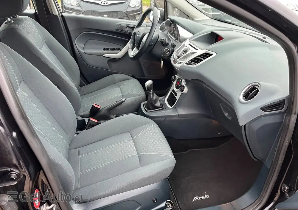 FORD Fiesta 1.25 Titanium