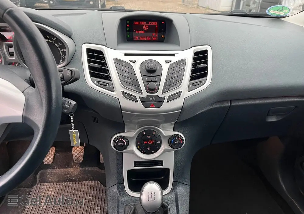 FORD Fiesta 1.25 Titanium