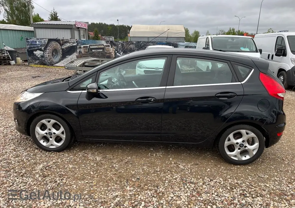 FORD Fiesta 1.25 Titanium