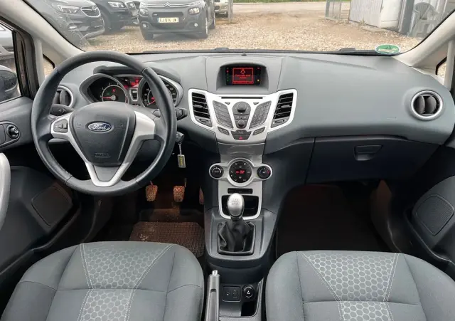FORD Fiesta 1.25 Titanium