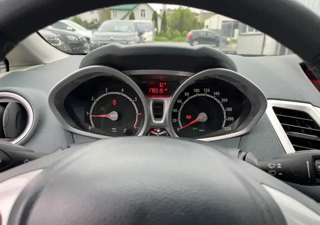 FORD Fiesta 1.25 Titanium