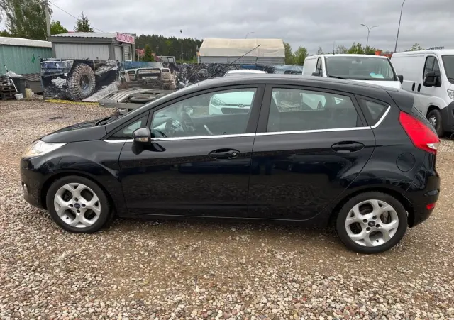 FORD Fiesta 1.25 Titanium