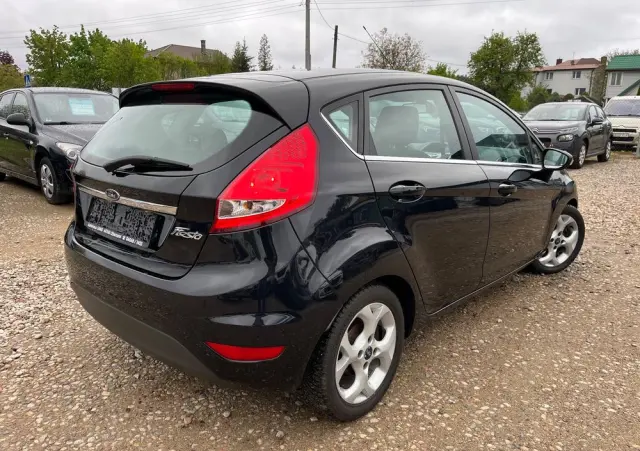 FORD Fiesta 1.25 Titanium