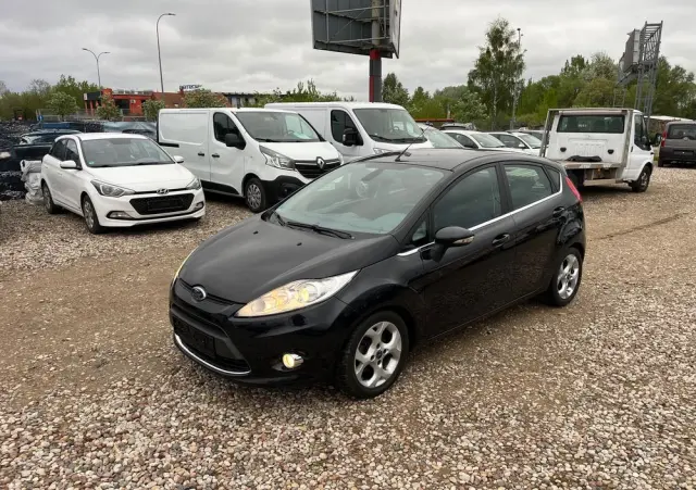FORD Fiesta 1.25 Titanium