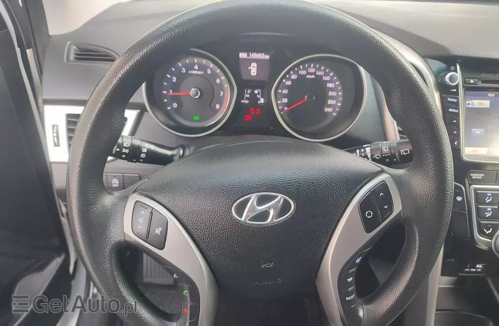 HYUNDAI I30 