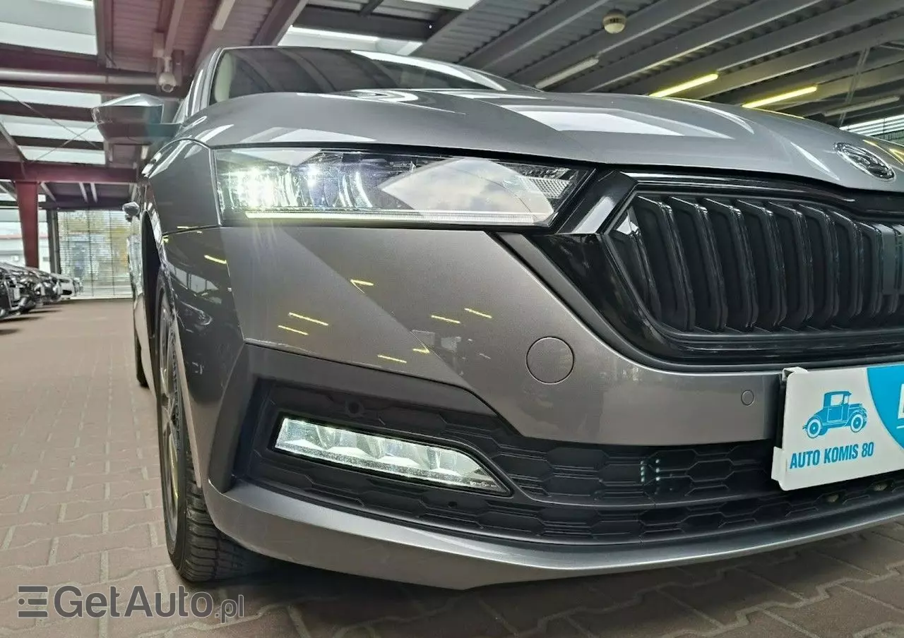 SKODA Octavia 