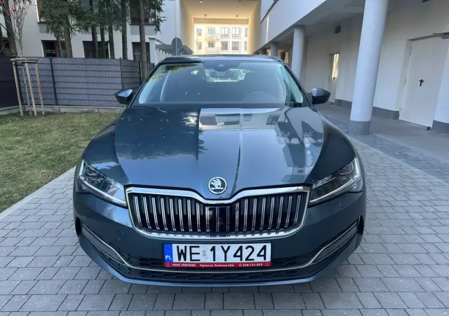 SKODA Superb 2.0 TSI Style DSG