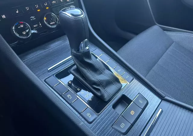 SKODA Superb 2.0 TSI Style DSG