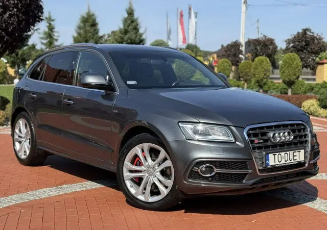 AUDI SQ5 