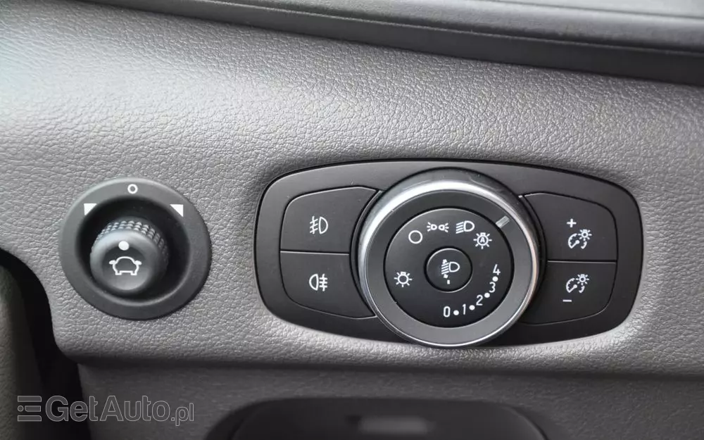 FORD TRANSIT L3 7 OSOBOWY FABRYCZNIE NOWY !!! DOSTĘPNY OD RĘKI !!! DOKA DUBEL KABINA PODWÓJNA KABINA + SKRZYNIA HAK 