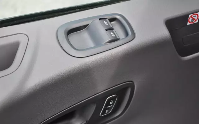 FORD TRANSIT L3 7 OSOBOWY FABRYCZNIE NOWY !!! DOSTĘPNY OD RĘKI !!! DOKA DUBEL KABINA PODWÓJNA KABINA + SKRZYNIA HAK 