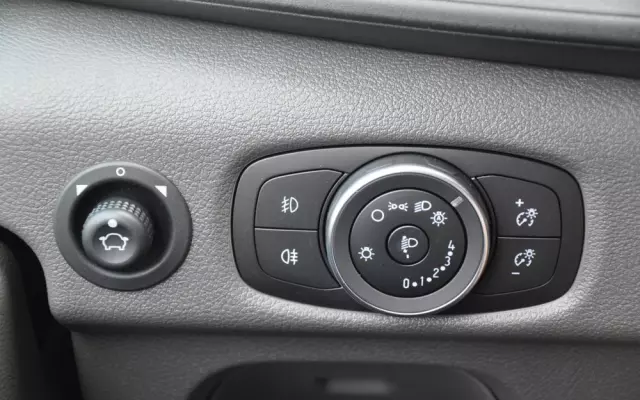 FORD TRANSIT L3 7 OSOBOWY FABRYCZNIE NOWY !!! DOSTĘPNY OD RĘKI !!! DOKA DUBEL KABINA PODWÓJNA KABINA + SKRZYNIA HAK 