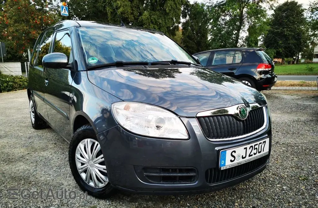 SKODA Roomster 