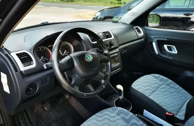 SKODA Roomster 