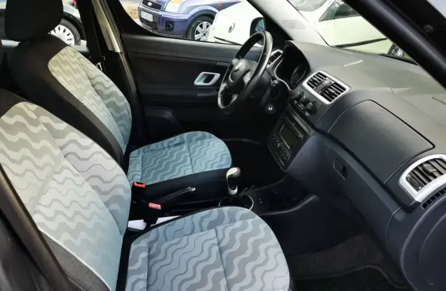 SKODA Roomster 