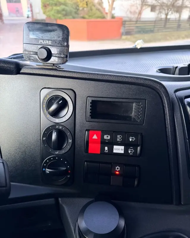 MERCEDES-BENZ ATEGO  /EURO 6 /3 MIEJSCA/KONTENER+WINDA/IZOTERMA/ASO/NISKI PRZEBIEG 62.000km!! 