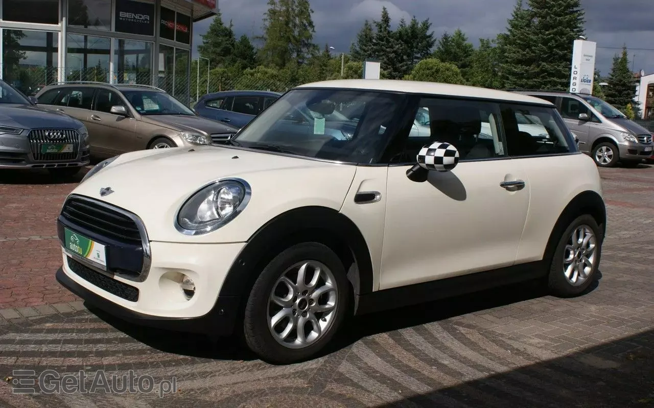 MINI Cooper Standard