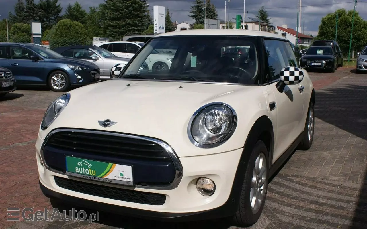 MINI Cooper Standard