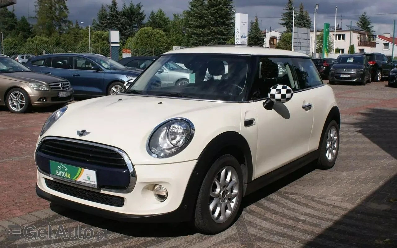 MINI Cooper Standard