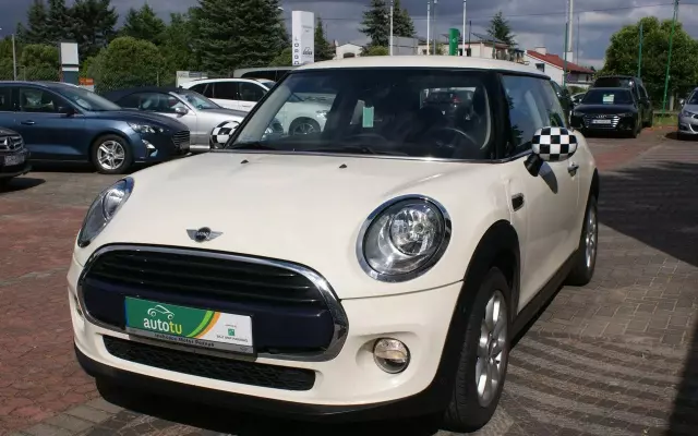 MINI Cooper Standard