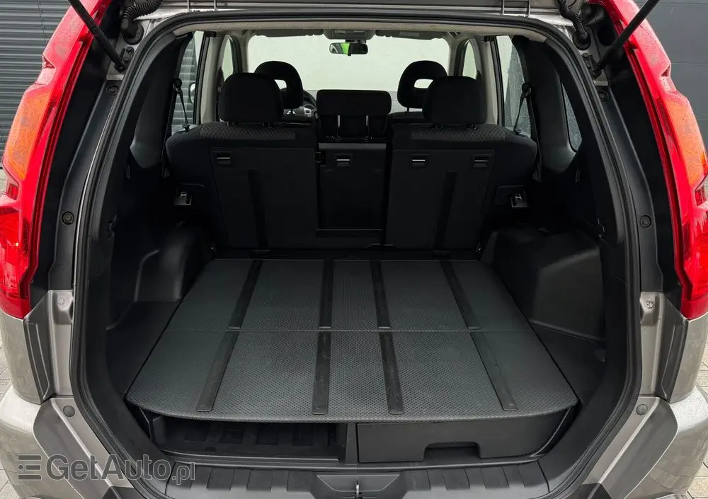 NISSAN X-Trail 2.0 4x4 XE
