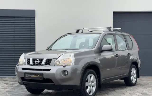 NISSAN X-Trail 2.0 4x4 XE