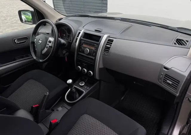 NISSAN X-Trail 2.0 4x4 XE
