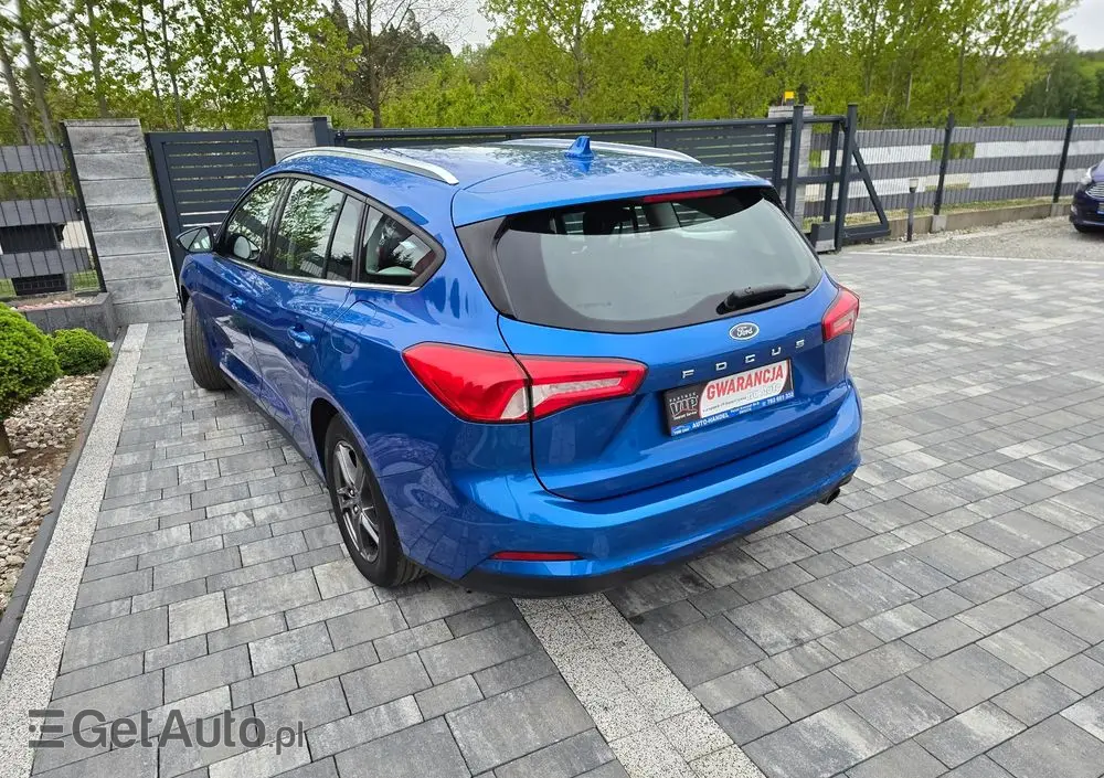 FORD Focus 1.0 EcoBoost STart-Stopp-System TITANIUM