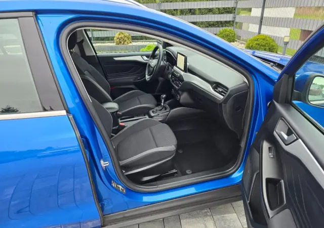 FORD Focus 1.0 EcoBoost STart-Stopp-System TITANIUM