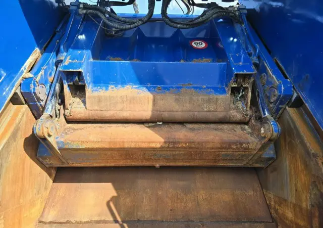 DAF LF 2011 Śmieciarka MOL PUSHER 2000 