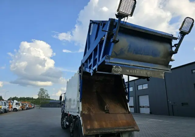 DAF LF 2011 Śmieciarka MOL PUSHER 2000 