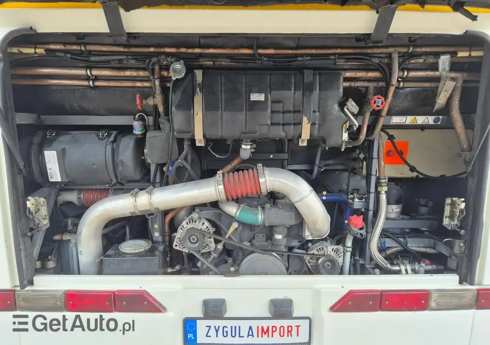 BOVA FUTURA FLD13 / SPROWADZONA / 241 000 KM / EURO 5 