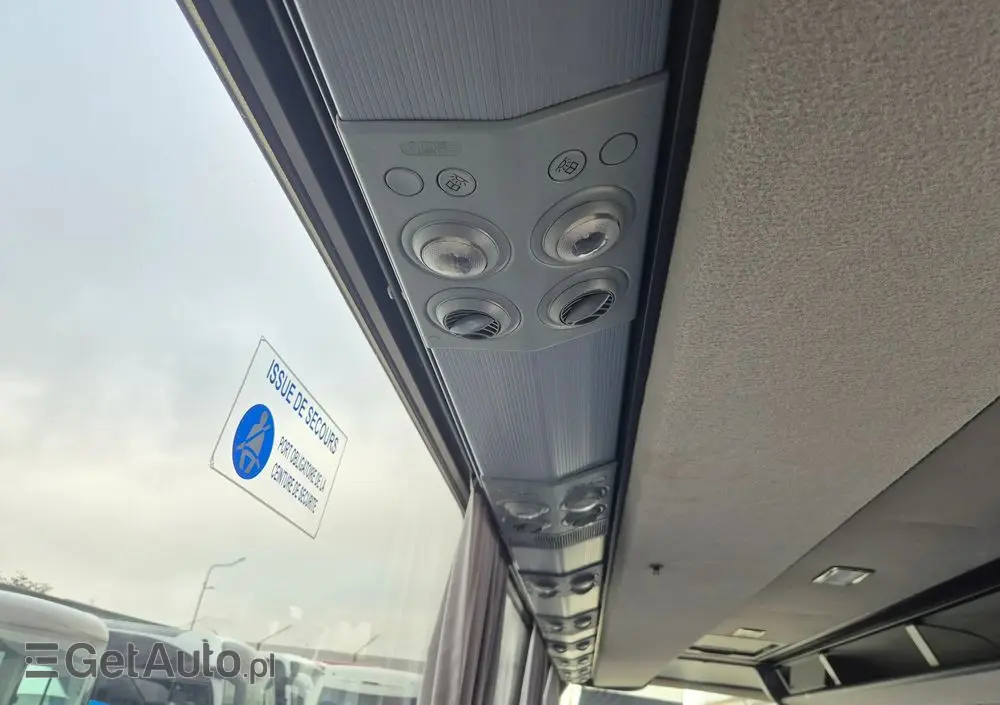 BOVA FUTURA FLD13 / SPROWADZONA / 241 000 KM / EURO 5 