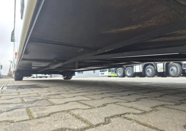 BOVA FUTURA FLD13 / SPROWADZONA / 241 000 KM / EURO 5 