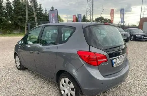 OPEL Meriva 