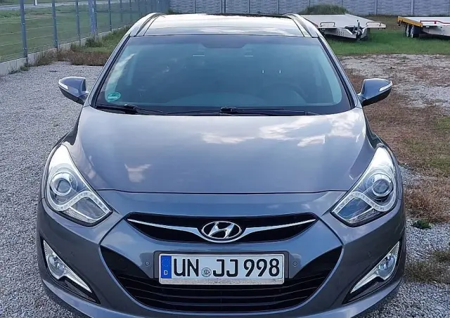 HYUNDAI I40 I40cw 2.0 Premium