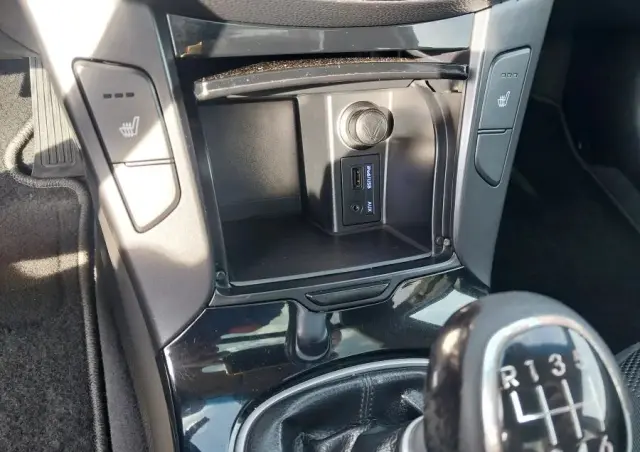 HYUNDAI I40 I40cw 2.0 Premium