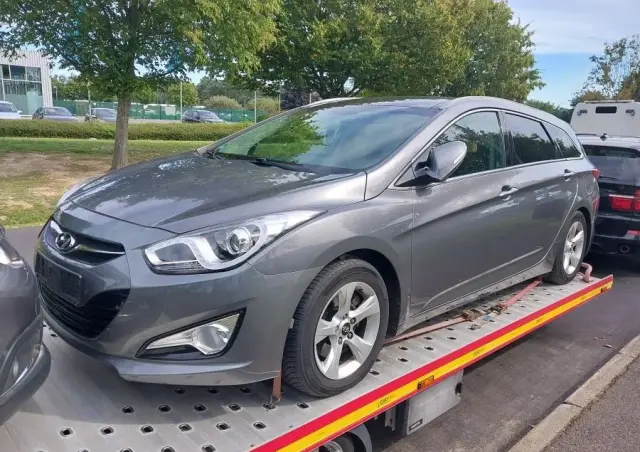 HYUNDAI I40 I40cw 2.0 Premium