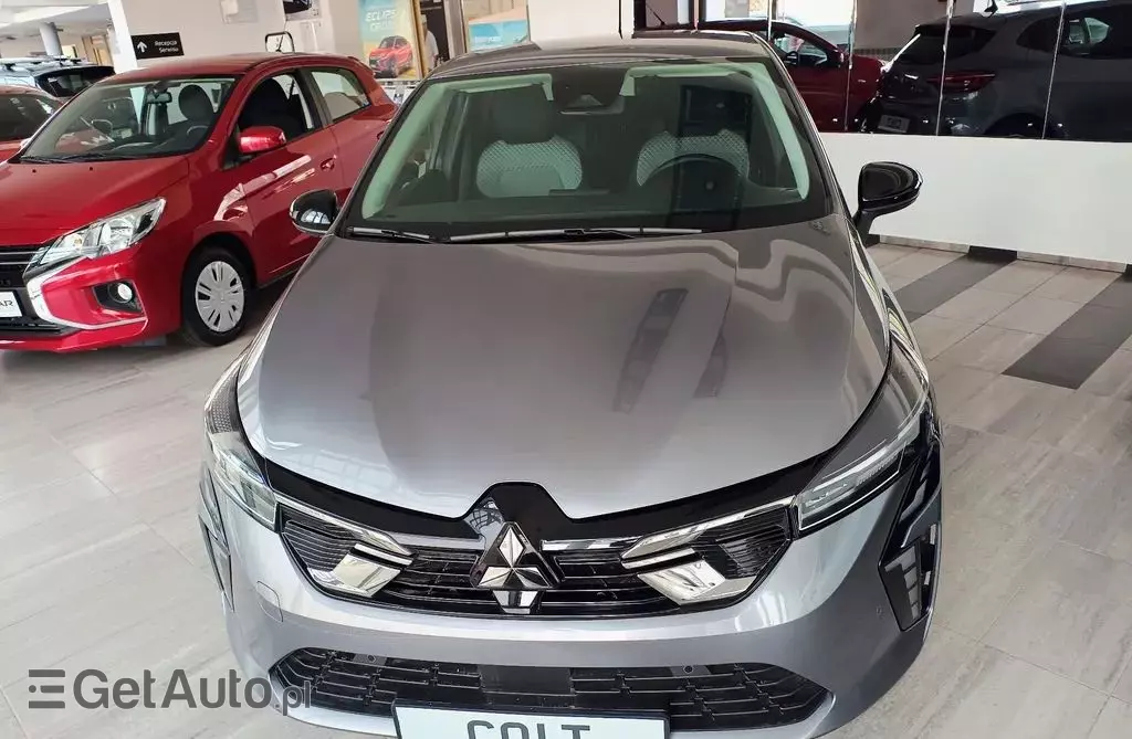 MITSUBISHI Colt 