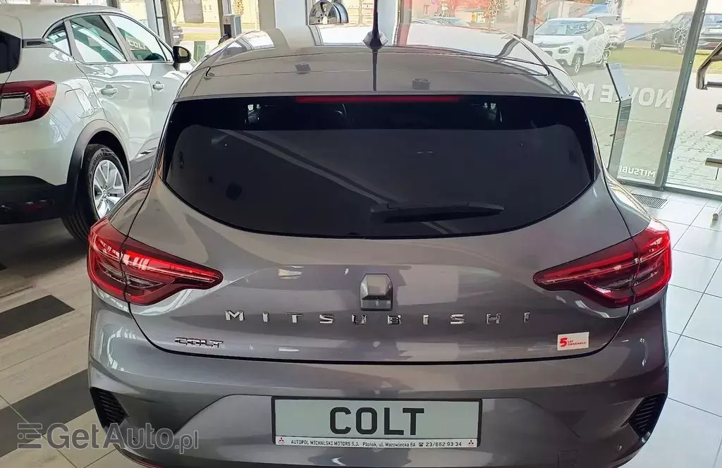 MITSUBISHI Colt 