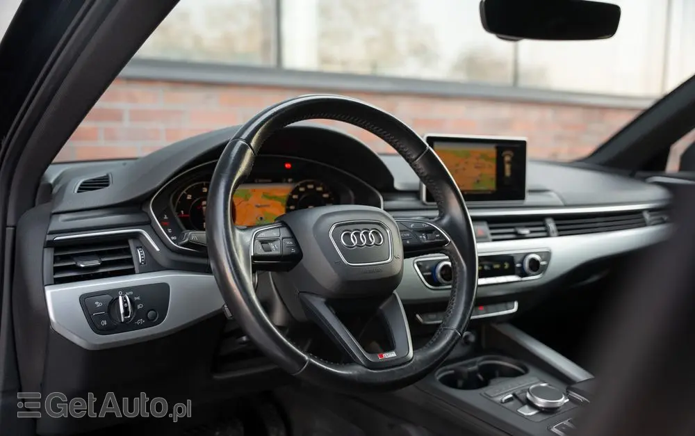 AUDI A4 Avant 2.0 TDI ultra S tronic sport