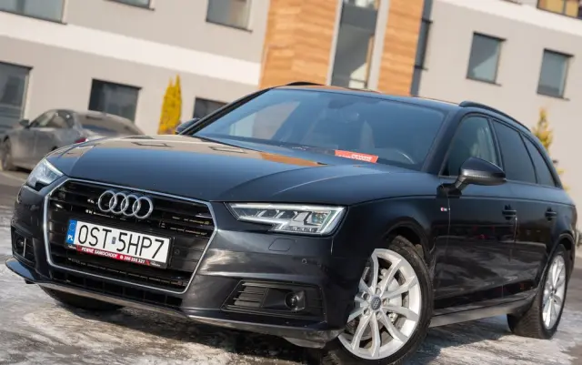 AUDI A4 Avant 2.0 TDI ultra S tronic sport