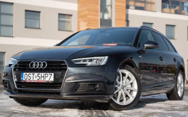 AUDI A4 Avant 2.0 TDI ultra S tronic sport